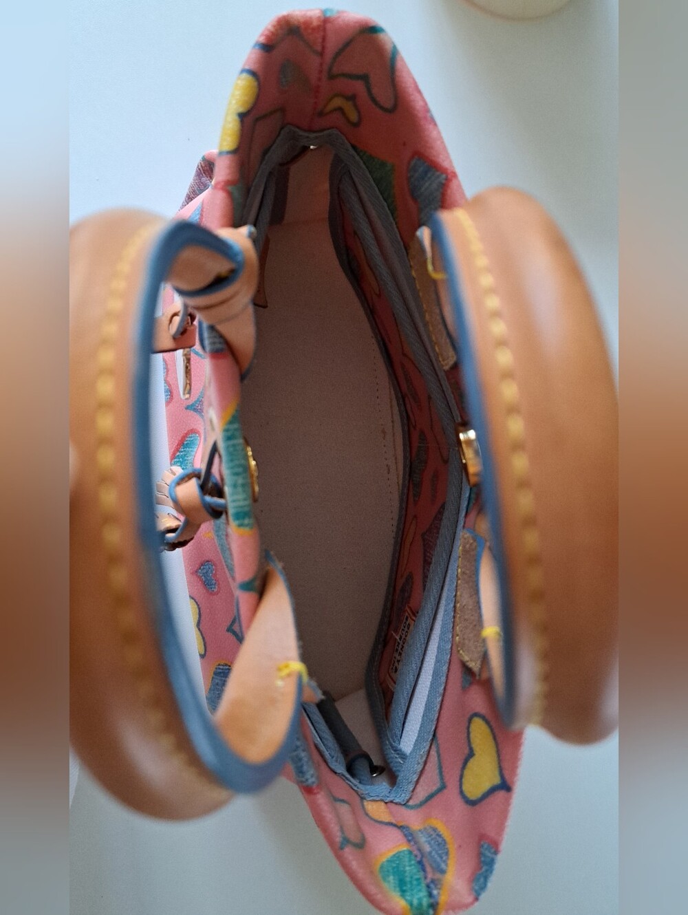 Vintage Dooney & Bourke Crayon Hearts Tiny Tassel Tote - Picture 11 of 16